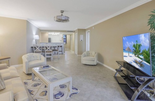 Marco Island Condo | Some beach somewhere! Spacious beach condo
