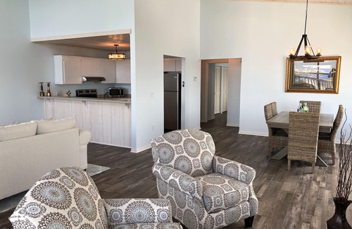 Cape San Blas Condo | Some of the best views on the cape. Beachfront and steps to the gulf!