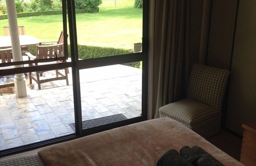 Pirongia Bed & Breakfast | Somersal Bed & Breakfast