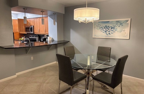 Marco Island Condo | SOMERSET #213 2 BR 2 Bath-Beachfront Paradise