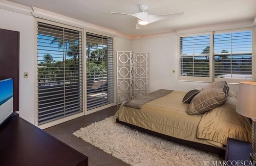 Marco Island Condo | SOMERSET 214 - Weekly Beachfront Vacations Permitted!