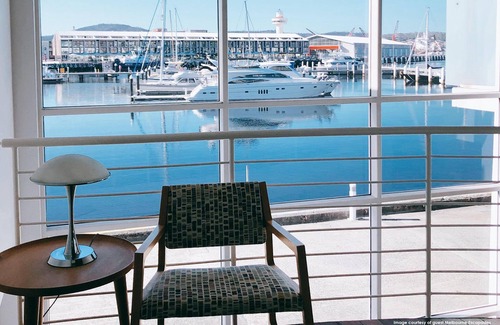 Sullivan's Cove Apartment | Somerset on The Pier Hobart