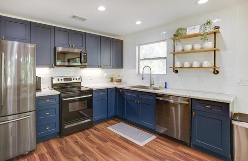Somerville House | Somerville Cabin with Private Pool!