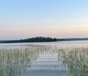 Herrang House | Sommarparadis 10 m från sjön