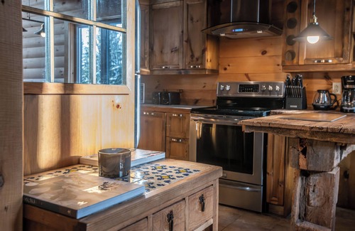 Saint Come Ski Chalet | Sommet-Val sT Come- Billiards- Spa-Rustic