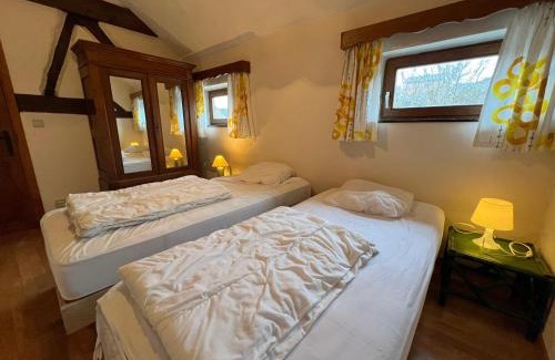 Somme-Leuze House | Sommette