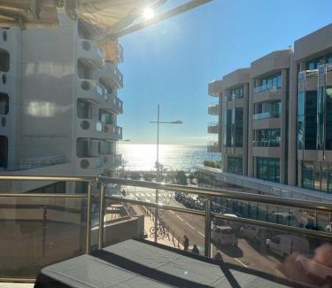 Cannes City Centre Apartment | Somptueux logement,Cannes Croisette,4 Étoiles*