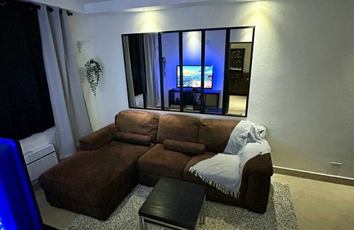 Isla Grande Apartment | Son de Metro Apartment/near Distrito T-Mobile