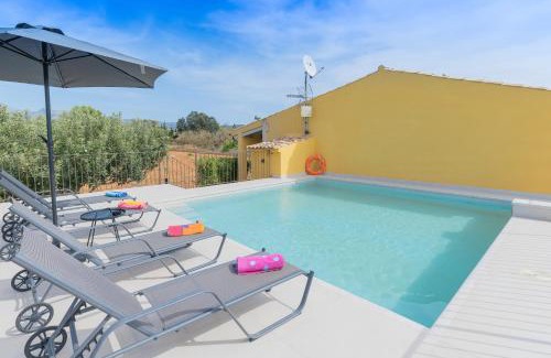 Buger House | Son Serra country villa for 4 near Buger