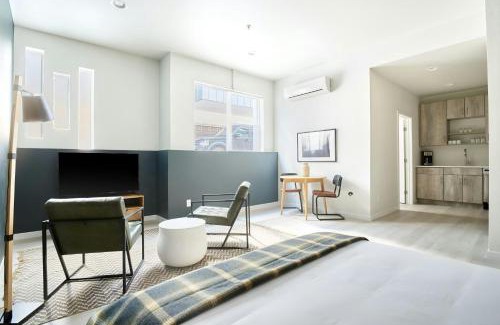 Highland Apartment | Sonder by Marriott Bonvoy Zuni Apartments LoHi
