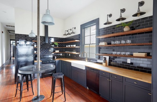 Bywater Apartment | Sonder Doubloon | Two-Bedroom Apartment w/ Balcony