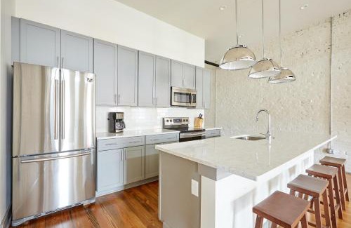 Historic District - North Apartment | Sonder Ellis Square
