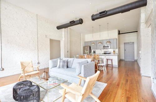 Historic District - North Apartment | Sonder Ellis Square
