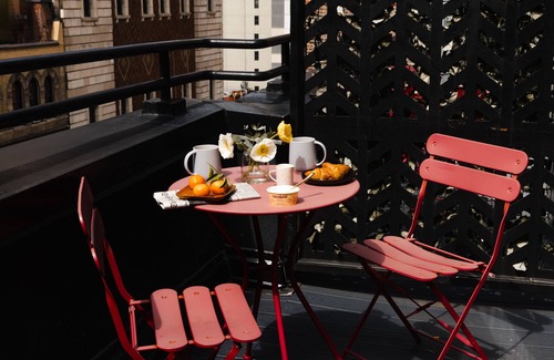 Midtown South Apartment | Sonder Henri on 24 | Superior King Room w/Balcony City View