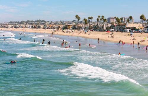 Newport Shores Hotel | Sonder Solarena