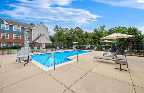 Cary Hotel | Sonesta ES Suites Raleigh Cary
