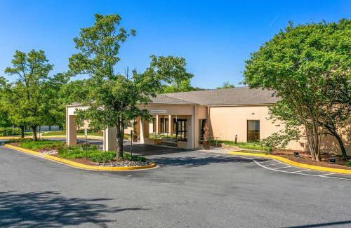 Greenbelt Hotel | Sonesta Select Greenbelt College Park