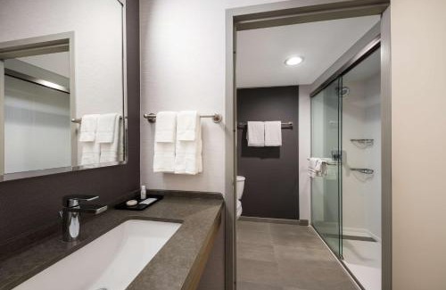 San Jose Hotel | Sonesta Select San Jose Airport