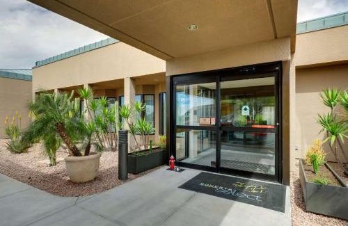 Mayo Clinic Hotel | Sonesta Select Scottsdale at Mayo Clinic Campus