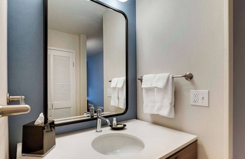 Mayo Clinic Hotel | Sonesta Select Scottsdale at Mayo Clinic Campus