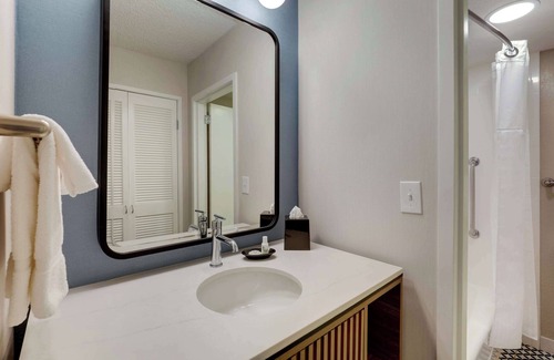 Mayo Clinic Hotel | Sonesta Select Scottsdale at Mayo Clinic Campus