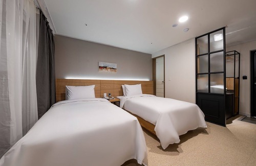 Pyeongtaek Hotel | Songtan Hotel Corner Inn