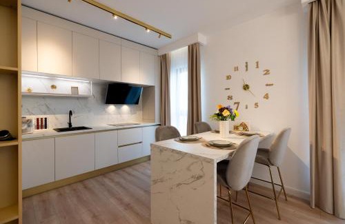 Militari Apartment | Soni Exclusive Apartments Plaza with Private Parking & Self Check-in