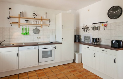 Sellin Apartment | Sonne 1-Apartment-Family-Private Bathroom-Balcony