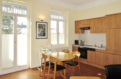 Ostseebad Kuhlungsborn Apartment | Sonnenresidenz WE10: friendly 2-room apartment close to the beach with large south-facing balcony