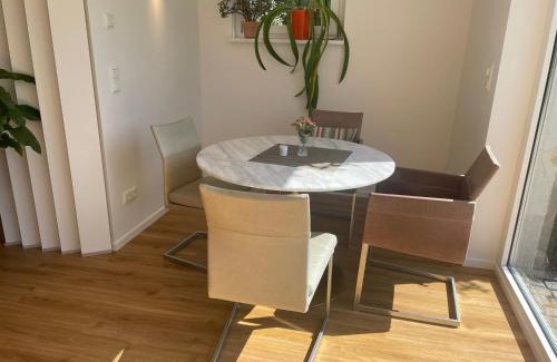 Thiergarten Apartment | SONNENWEG Designwohnung mit Gartenblick