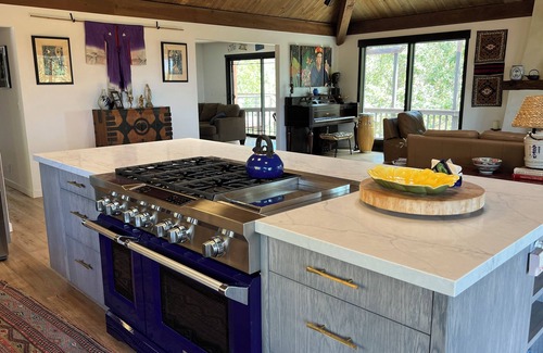 Sonoma House | Sonoma Hillside Retreat - Spacious, Serene with Views