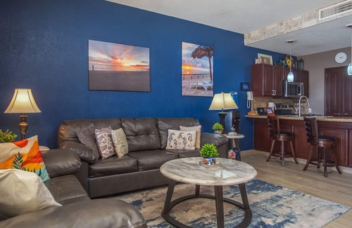 Sandy Beach Condo | Sonoran Sun W-510 Sunny Charmed Life Adorable Oceanfront Condo