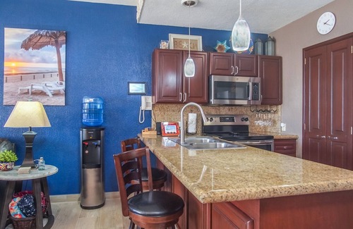 Sandy Beach Condo | Sonoran Sun W-510 Sunny Charmed Life Adorable Oceanfront Condo