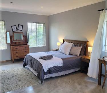 Summerstrand Bed & Breakfast | Soos Bed & Breakfast