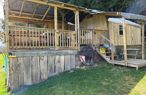 Unadilla Cabin | Soothing 1-bedroom cabin in Unadilla over looking the valley.