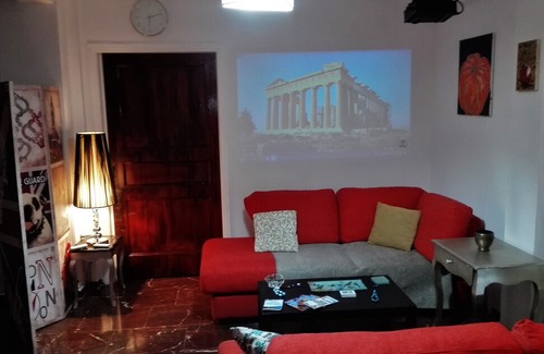 Thissio House | Sophie's House in Thiseio
