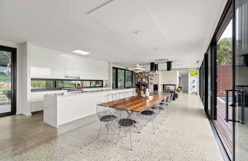 Yallingup House | Sophies Vineyard Sprawling Scenery with Pool