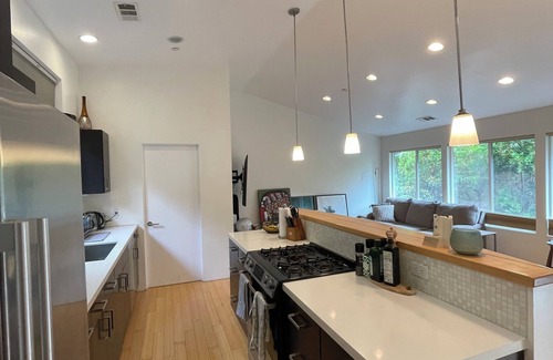 Alta Mesa Condo | Sophisticated 2-bedroom condo in gorgeous Santa Barbara