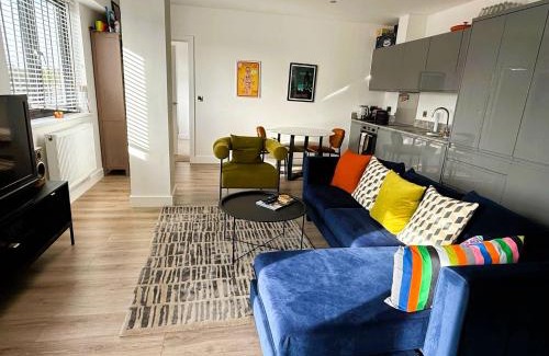 Barnt Green Apartment | Sophisticated 2 Bedroom apartment in Solihull NEC
