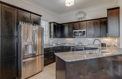 Sandestin Condo | Sophisticated 2BR/2BA Retreat with Balcony Bliss at Sandestin Golf and Beach Resort!