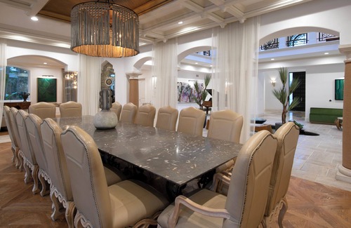 The Flats House | Sophisticated Grand Mansion in Prime Beverly Hills