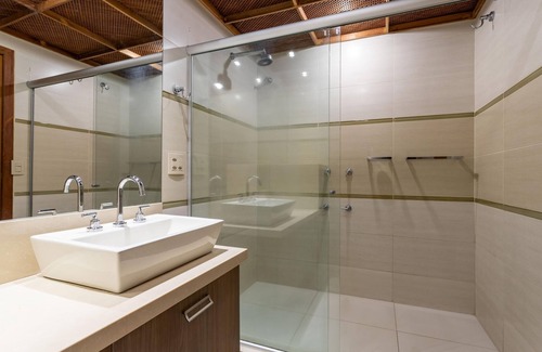 Zona Sul Apartment | Sophisticated ideal for families in Botafogo | PB202B