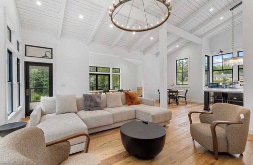 Union Hill-Novelty Hill House | Sophisticated Retreat in the Heart of Redmond – Nature & Luxury Combined #41901