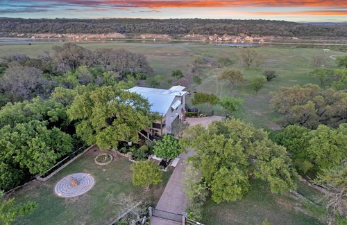 Spicewood Villa | Sophisticated, Serene Waterfront Paradise on Lake Travis