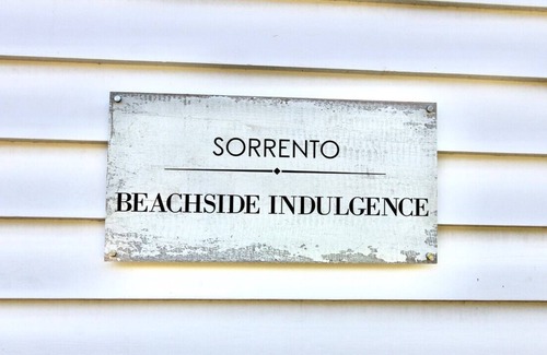 Sorrento House | Sorrento Beachside indulgence- 2 mins walk to beach and town