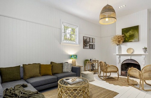 Sorrento House | Sorrento Beachside indulgence- 2 mins walk to beach and town