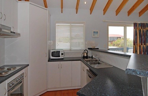 Middleton House | Sorrento Middleton - 190 Newell Ave - Pet Friendly