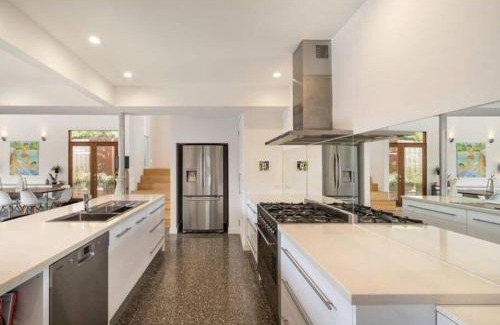 Sorrento House | Sorrento Sea Escape - perfect family beach house with linen.