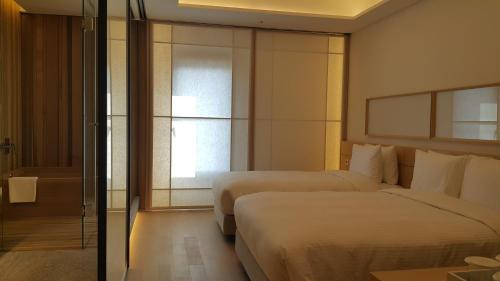 Sogong-dong Hotel | Sotetsu Hotels The Splaisir Seoul Myeongdong