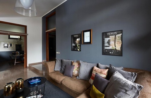 Turin Apartment | Sotto un cielo di Stelle